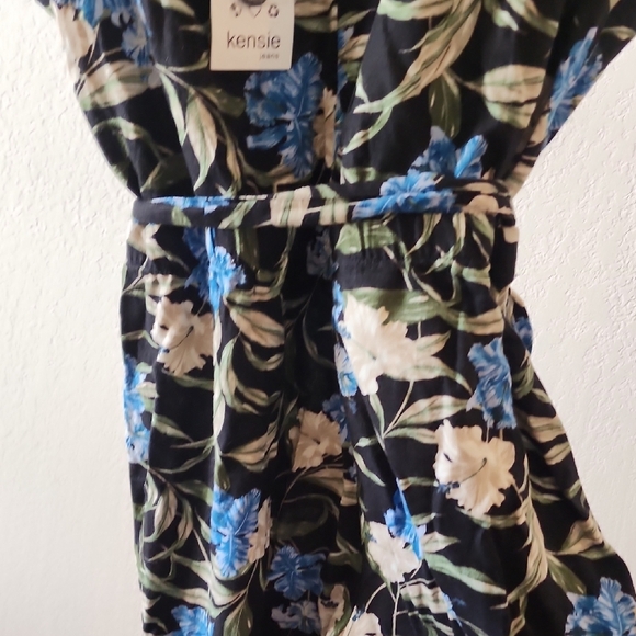 Kensie Black Floral Jumpsuit with Blue and White Accents - Picture 5 of 7
